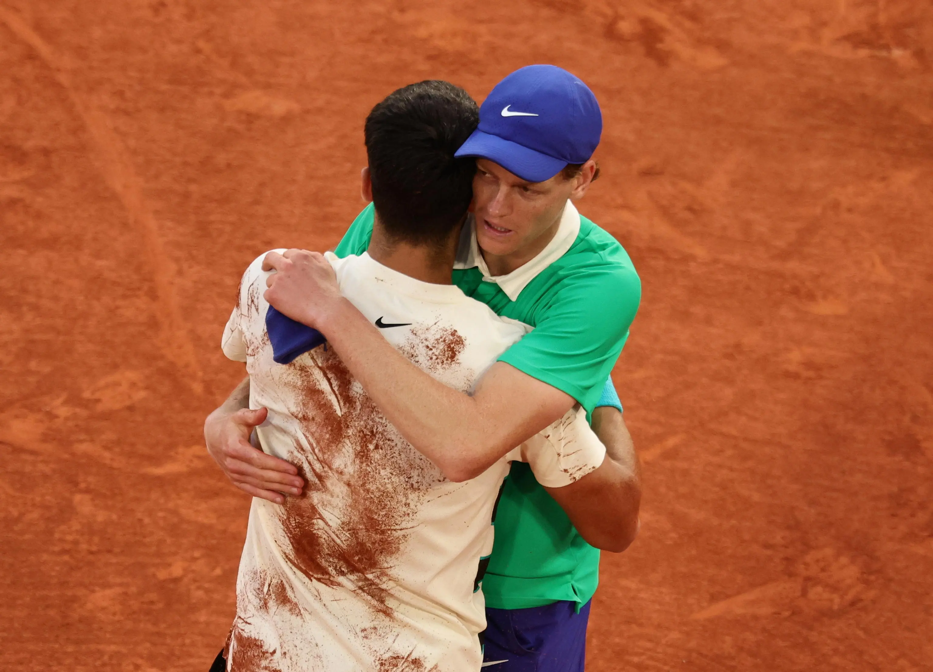 Roland Garros, scatti dall'epica finale Sinner-Alcaraz