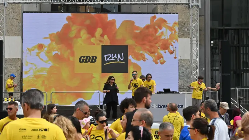 CRONACA BRESCIA PIAZZA VITTORIA GDB RUN REDAZIONE CRONACA 08-06-2025 GABRIELE STRADA NEW EDEN GROUP                             