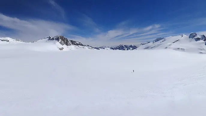 Il Pian di Neve visto dalla stazione meteo al Passo Salarno - Foto Amerigo Lendvai