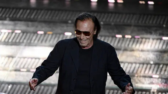 Italian singer Antonello Venditti performs on stage at the Ariston theatre during the 75th edition of the Sanremo Italian Song Festival, in Sanremo, Italy, 15 February 2025. The music festival will run from 11 to 15 February 2025. ANSA/ETTORE FERRARI
