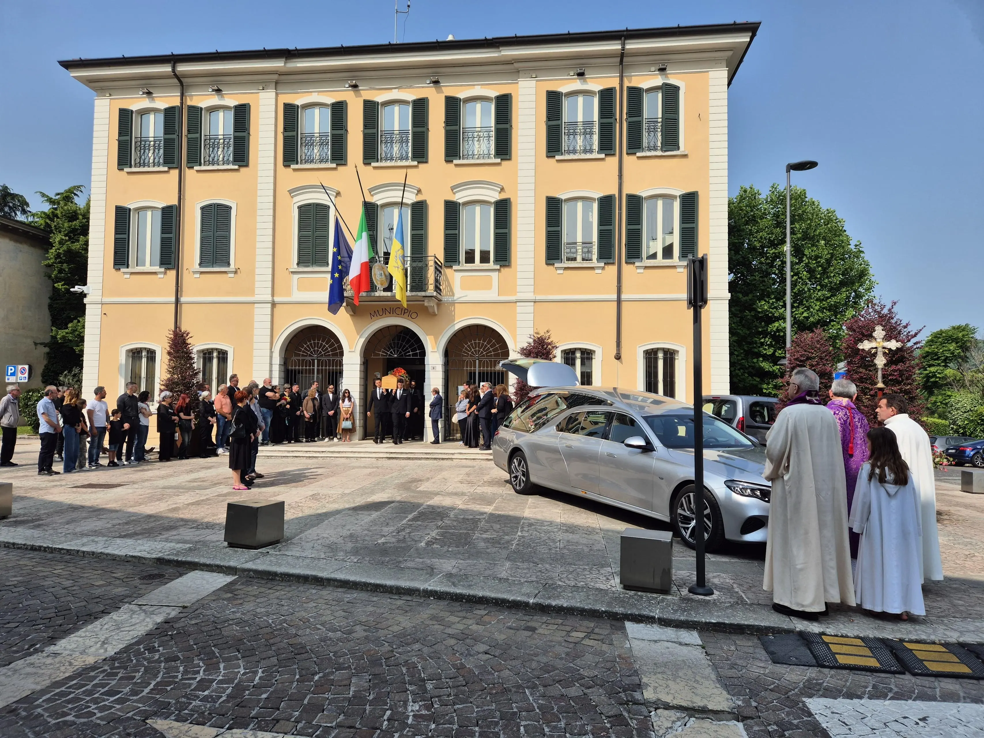 Cellatica, l'ultimo saluto al sindaco Marco Marini