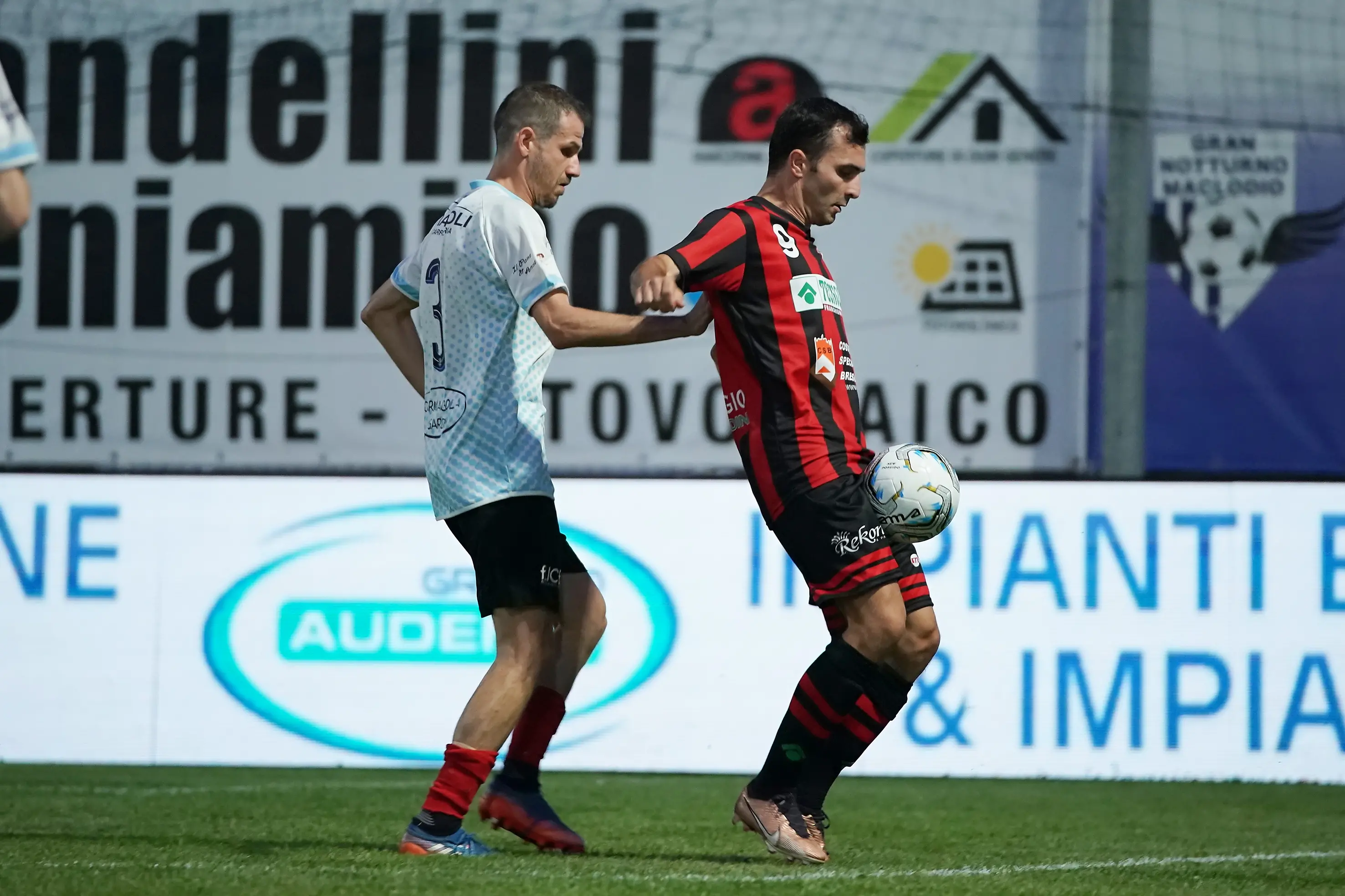 SPORT CALCIO 46¡ GRAN NOTTURNO MACLODIO G1 INAUGURAZIONE TECNOCASA/FC IMMOBILIARE/BOSCO REGIO/CSB/VEROLANUOVA - ALICE COSTRUZIONI/CHIARI NELLA FOTO LINI E BOTTURI 09-06-2025 perteghella@newreporter