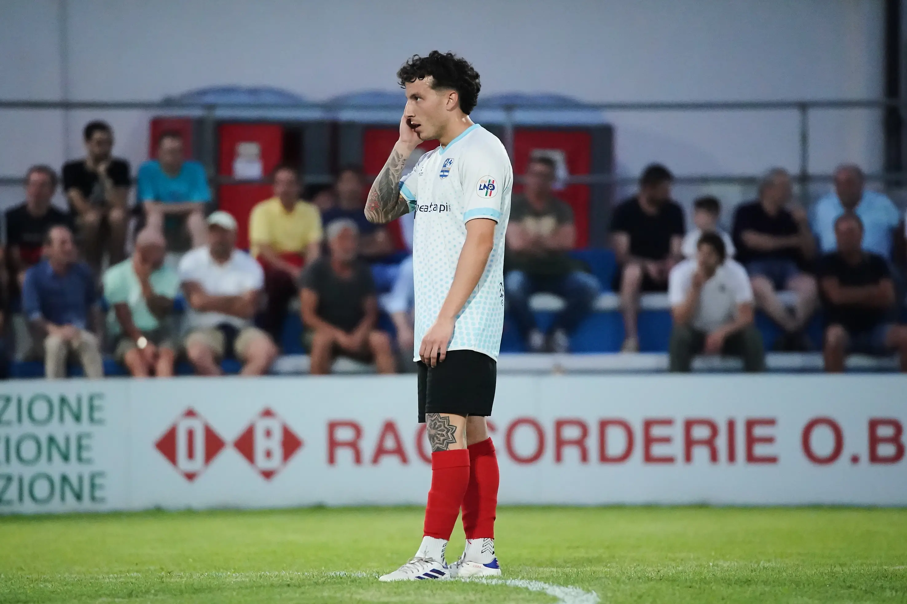 SPORT CALCIO 46¡ GRAN NOTTURNO MACLODIO G1 INAUGURAZIONE TECNOCASA/FC IMMOBILIARE/BOSCO REGIO/CSB/VEROLANUOVA - ALICE COSTRUZIONI/CHIARI NELLA FOTO DELUSIONE ALICE COSTRUZIONI 09-06-2025 perteghella@newreporter