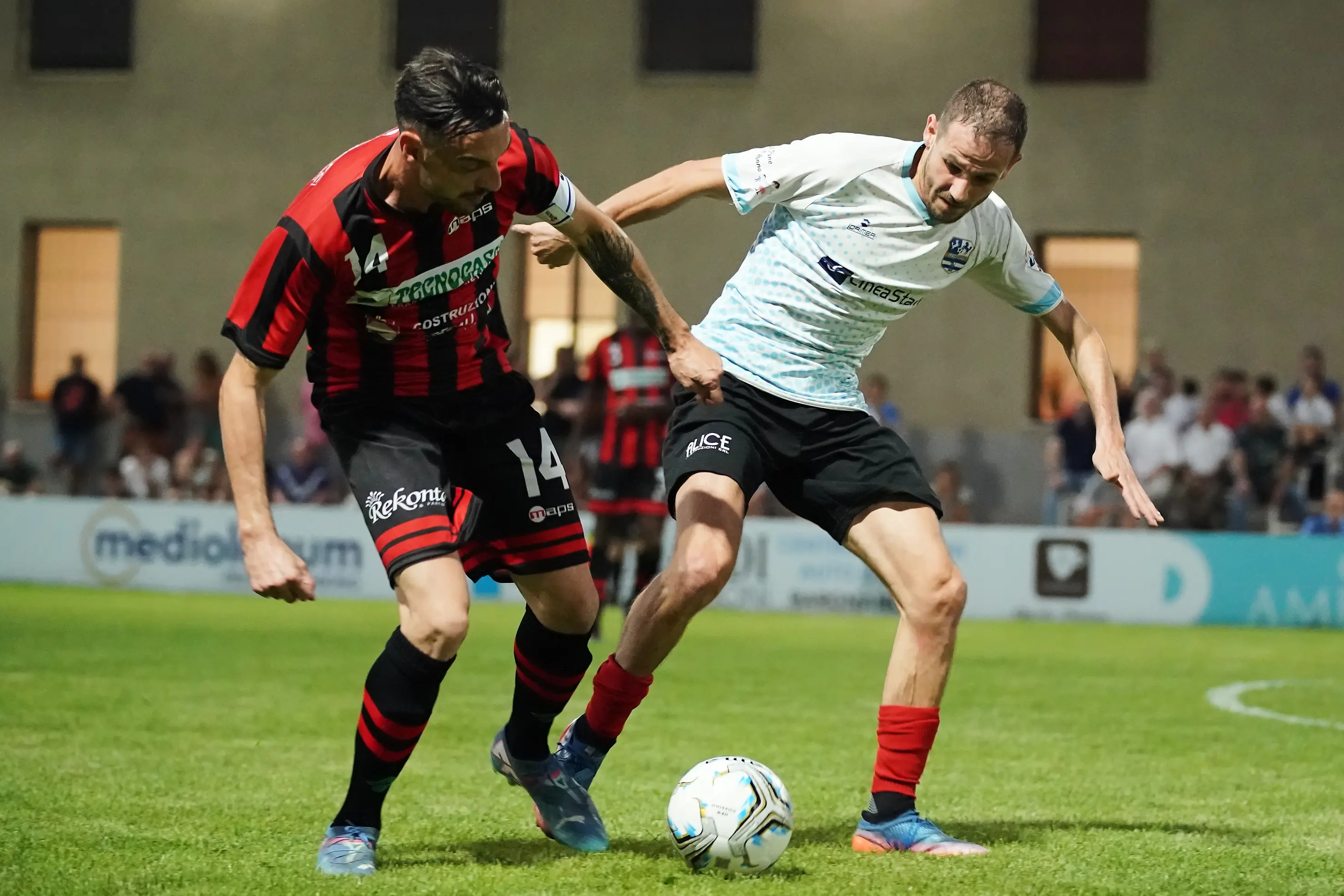 SPORT CALCIO 46¡ GRAN NOTTURNO MACLODIO G1 INAUGURAZIONE TECNOCASA/FC IMMOBILIARE/BOSCO REGIO/CSB/VEROLANUOVA - ALICE COSTRUZIONI/CHIARI NELLA FOTO COSSETTI E LINI 09-06-2025 perteghella@newreporter