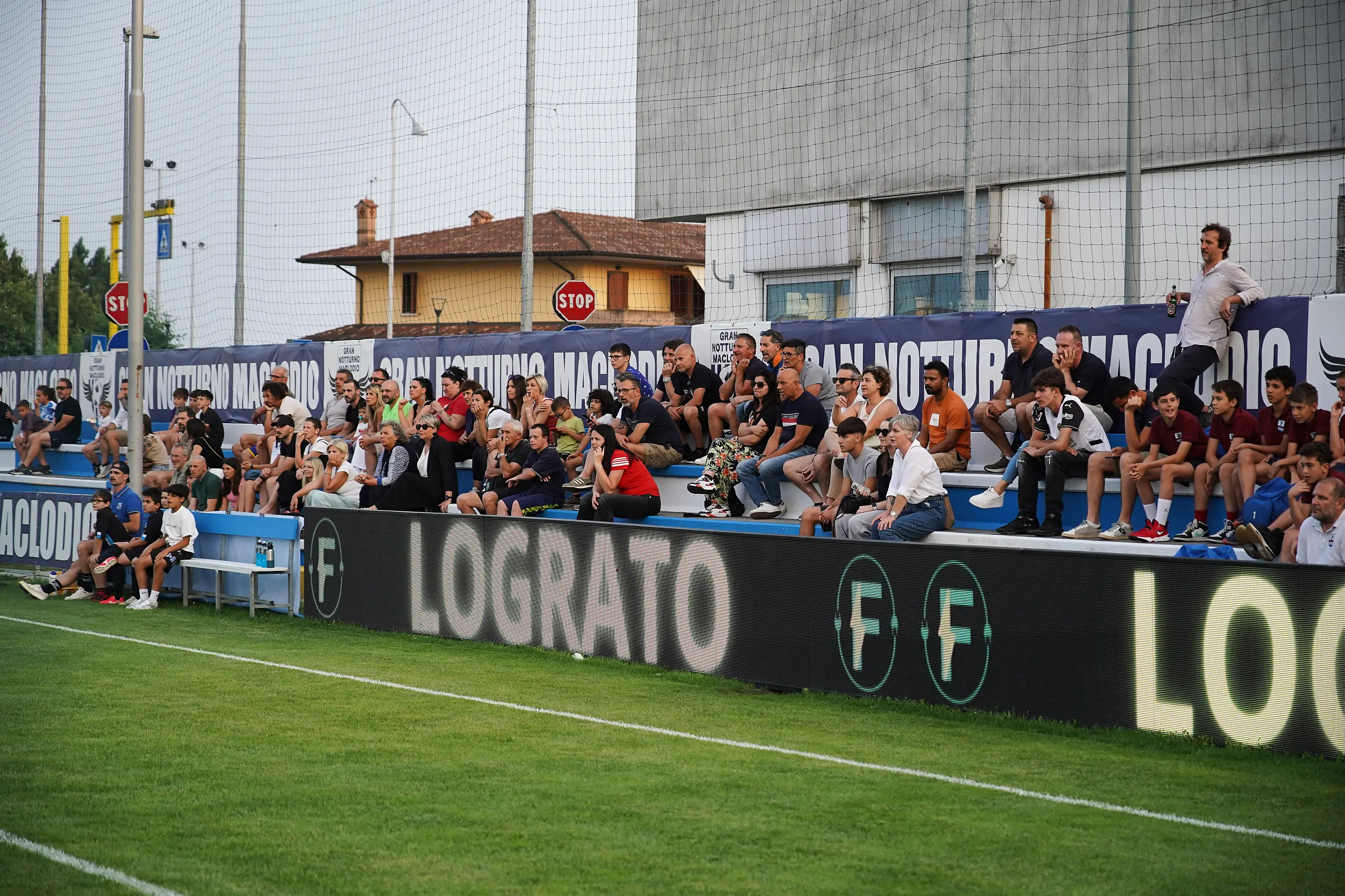 SPORT CALCIO 46¡ GRAN NOTTURNO MACLODIO G1 INAUGURAZIONE TECNOCASA/FC IMMOBILIARE/BOSCO REGIO/CSB/VEROLANUOVA - ALICE COSTRUZIONI/CHIARI NELLA FOTO COLORE 09-06-2025 perteghella@newreporter