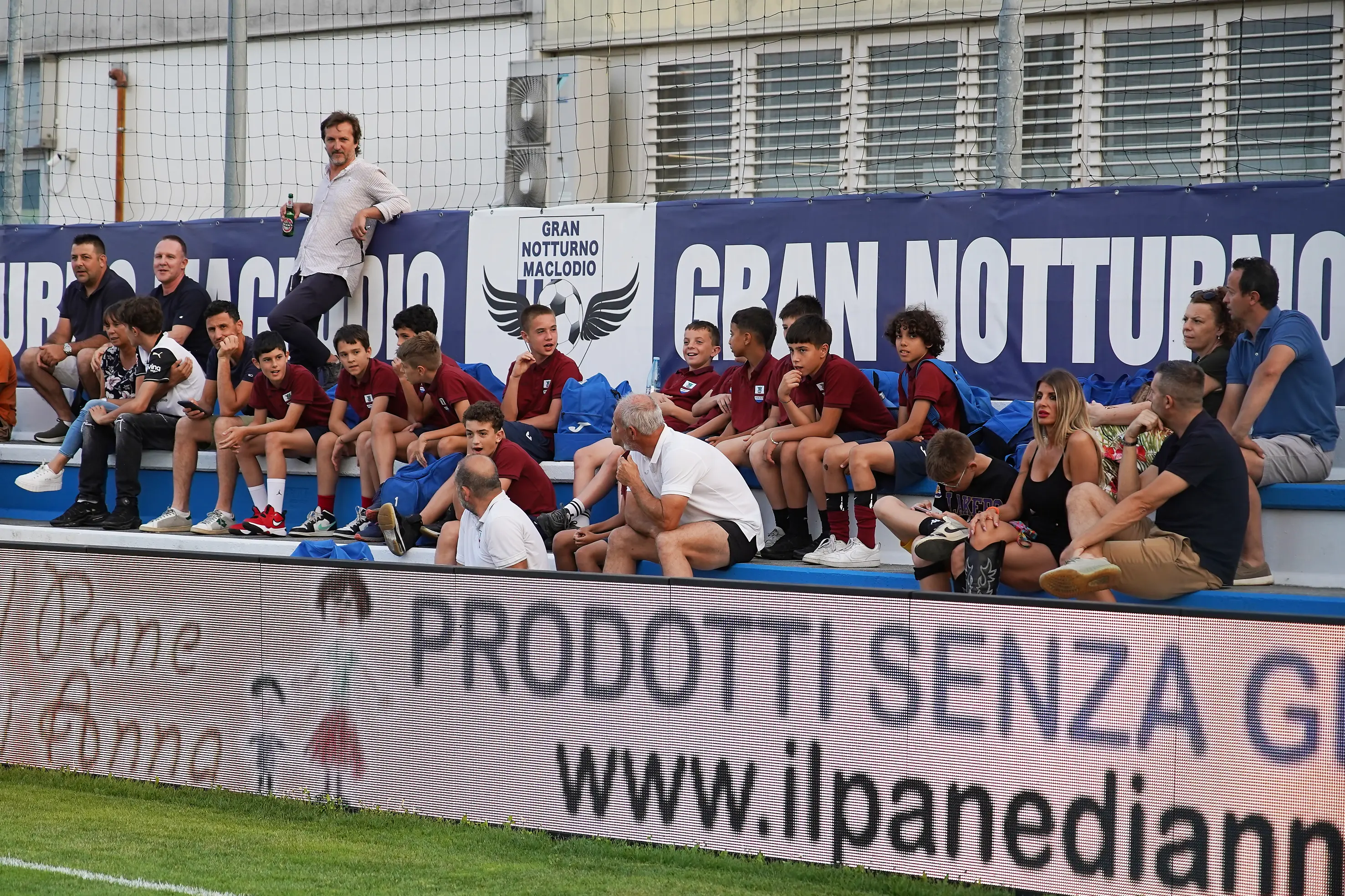 SPORT CALCIO 46¡ GRAN NOTTURNO MACLODIO G1 INAUGURAZIONE TECNOCASA/FC IMMOBILIARE/BOSCO REGIO/CSB/VEROLANUOVA - ALICE COSTRUZIONI/CHIARI NELLA FOTO COLORE 09-06-2025 perteghella@newreporter