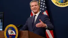 epa12100801 California Governor Gavin Newsom talks about global trade and California exports before releasing a revised 2025-26 state budget proposal during a press conference in Sacramento, California, USA, 14 May 2025. EPA/JOHN G. MABANGLO