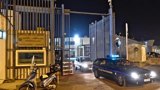An exterior view of Sollicciano prison in Florence, 20 February 2017. Three Romanians prisoners have escaped climbing over the perimeter wall. The three men would be components of an organization specialized in burglaries. ANSA/MAURIZIO DEGL'INNOCENTI