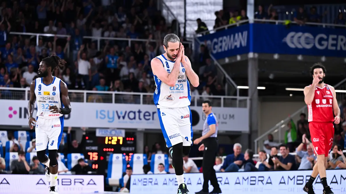 L'esultanza di «Adv» - Foto New Reporter Checchi © www.giornaledibrescia.it