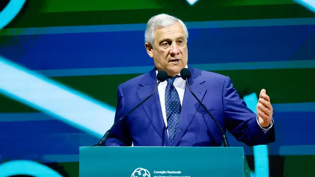 Il ministro degli Esteri Antonio Tajani durante gli Stati Generali dei Commercialisti, presso il Centro Congressi “La Nuvola” , Roma, 10 giugno 2025, ANSA/VINCENZO LIVIERI