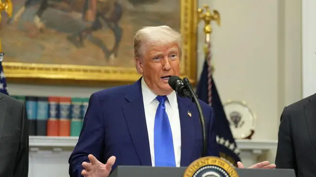 epa12094390 United States President Donald J. Trump (C) speaks during a press conference in the Roosevelt Room of the White House in Washington, DC, USA, 12 May 2025. Trump addresses the high cost of prescription drugs before signing an executive order he claims will lower those costs almost immediately, and also makes remarks on the India-Pakistan cease-fire, the new US-China trade deal, and the return of Eden Alexander from Hamas captivity. EPA/CHRIS KLEPONIS / POOL