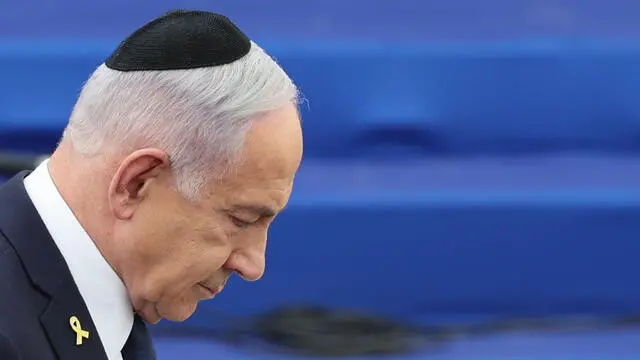 epa12062543 Israeli Prime Minister Benjamin Netanyahu attends the annual ceremony on the eve of the 'Memorial Day for the Fallen Soldiers of Israel and Victims of Terrorism' (Yom HaZikaron) at the Yad LaBanim Memorial in Jerusalem, 29 April 2025. EPA/ABIR SULTAN / POOL