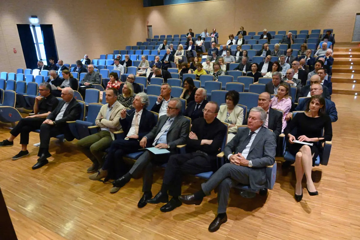 PAESI PROVINCIA CONCESIO ISTITUTO PAOLO VI SERATA PER GIUSEPPE CAMADINI PER CARINI 11-06-2025 MARCO ORTOGNI NEW EDEN GROUP