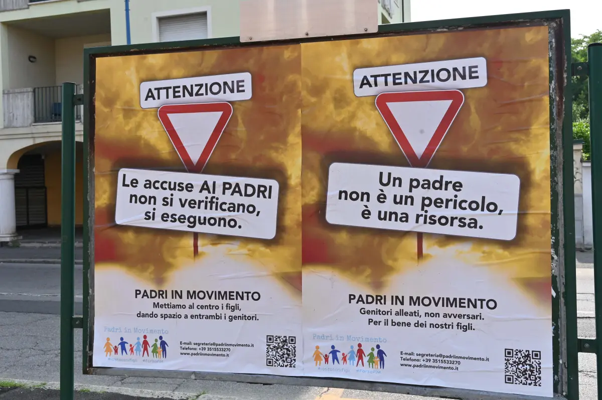 I manifesti della campagna «Padri Invisibili»