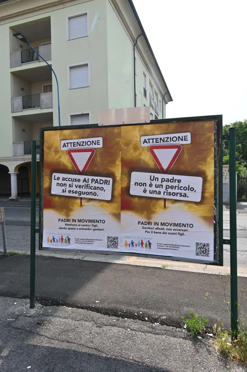 I manifesti della campagna «Padri Invisibili»