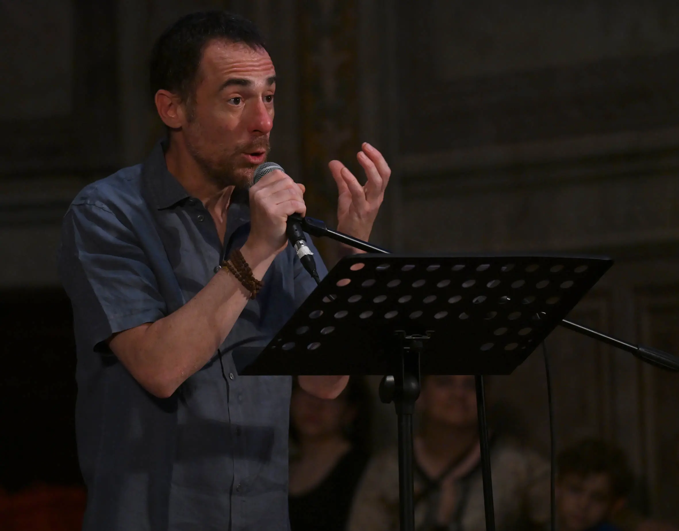 SPETTACOLI BRESCIA CHIESA DI SAN CRISTO INCONTRO CON ELIO GERMANO -TRA GLI IMPURI MI SONO PURIFICATO  NELLA FOTO MOMENTI DELL'INCONTRO ELIO GERMANO 11/06/2025 newreporter©favretto 