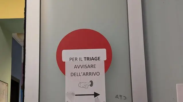Una veduta interna del triage del pronto soccorso di un ospedale, 12 novembre 2024. (Ospedale, pronto soccorso, generica, simbolica, triage, violenza, aggressioni, aggressione, sanitari, personale sanitario, medici, sala d'attesa, sciopero)
