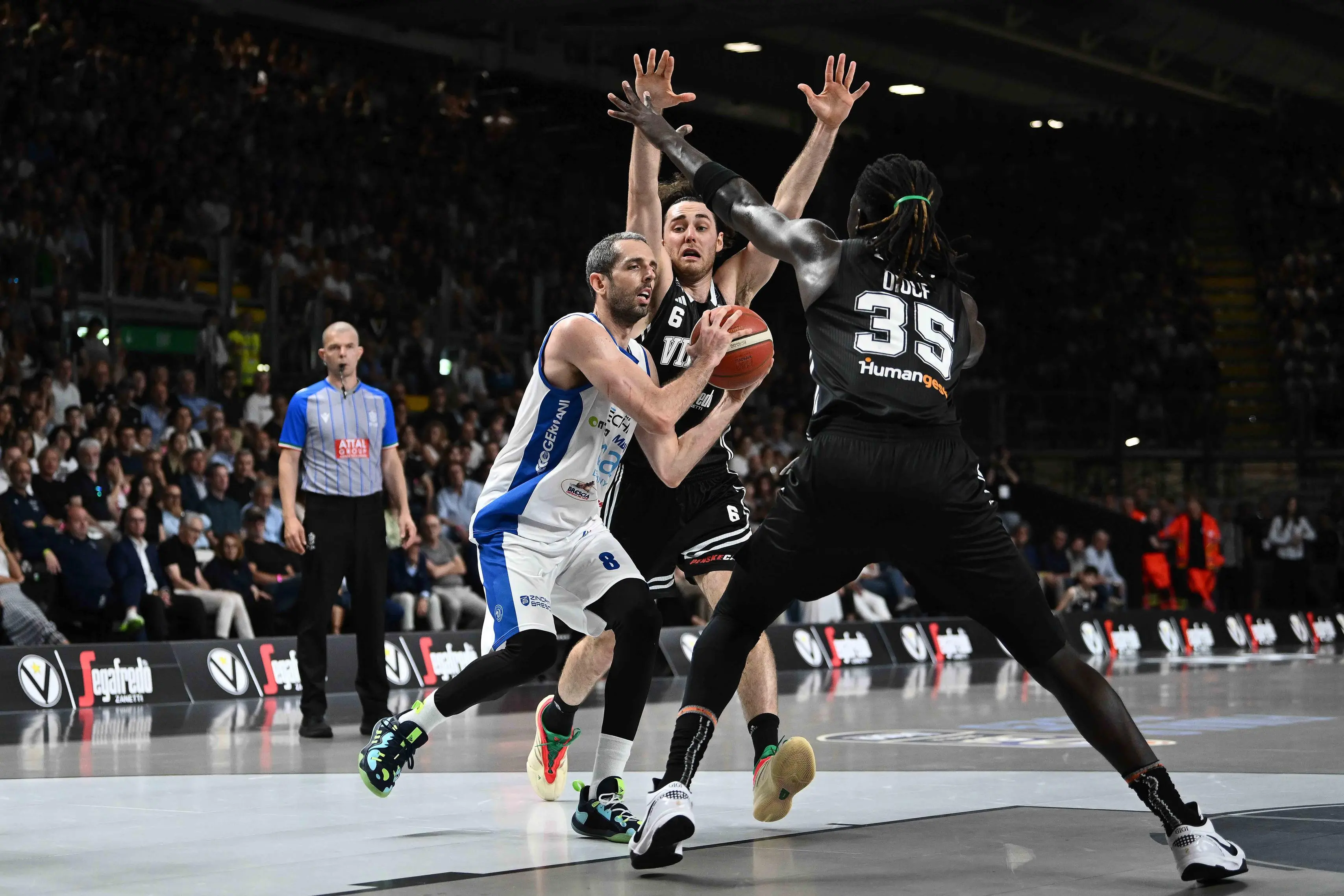 Amedeo Della Valle Segafredo Virtus Bologna - Pallacanestro Germani Brescia LBA Legabasket Serie A Unipol 2024/2025 Playoff - Finale - Gara 1 Bologna, 12/06/2025 Foto MassimoCeretti / Ciamillo-Castoria