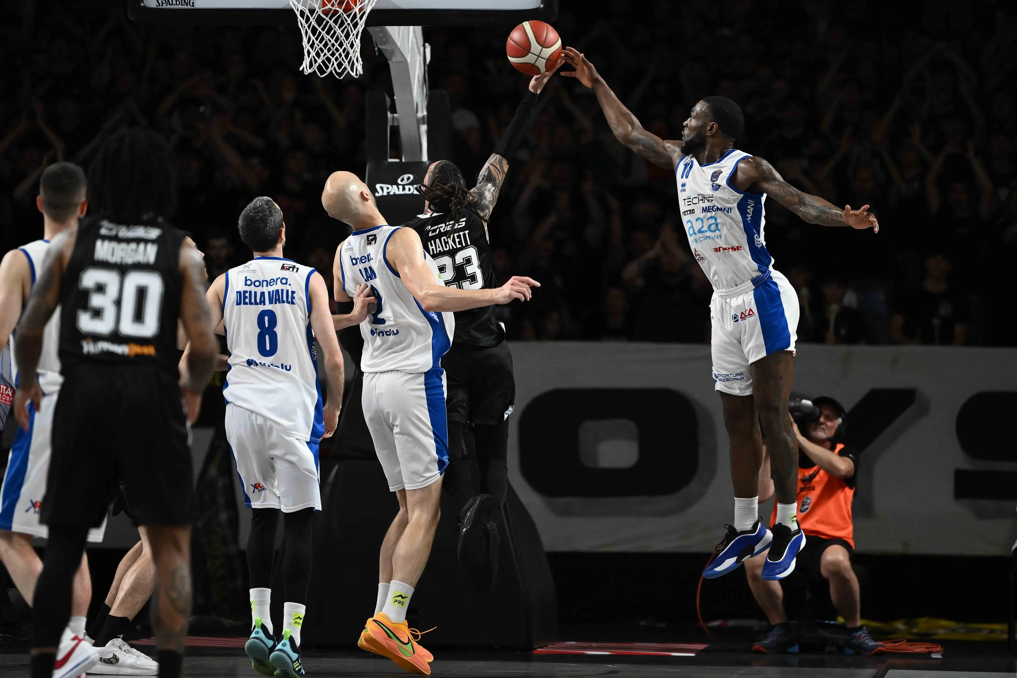 Jason Burnell Segafredo Virtus Bologna - Pallacanestro Germani Brescia LBA Legabasket Serie A Unipol 2024/2025 Playoff - Finale - Gara 1 Bologna, 12/06/2025 Foto MassimoCeretti / Ciamillo-Castoria