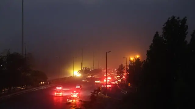 epa12172664 Smoke rises from a fire after an Israeli attack in Tehran, Iran, 13 June 2025. Israel confirms it has launched strikes on Iran's 'nuclear program' as blasts are heard across the country. The strikes are part of Operation Rising Lion, Israel's Prime Minister Benjamin Netanyahu said, adding Iran was a threat to "Israel's very survival". EPA/ABEDIN TAHERKENAREH HANDOUT EDITORIAL USE ONLY/NO SALES