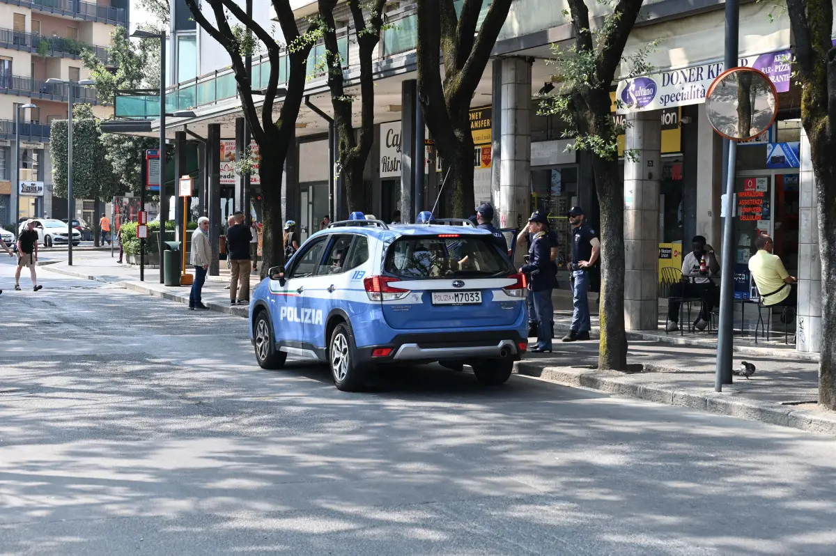 I controlli in stazione della Polizia