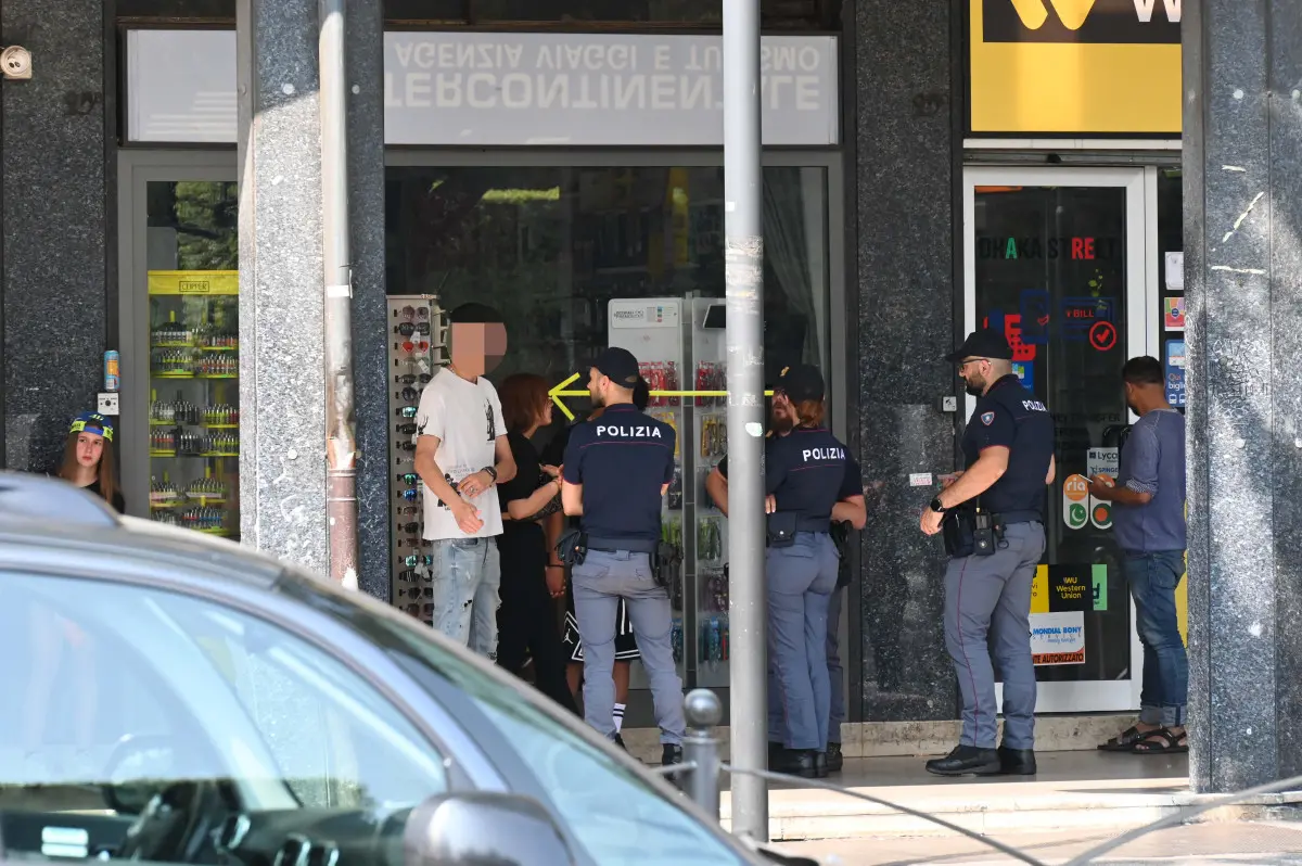 I controlli in stazione della Polizia