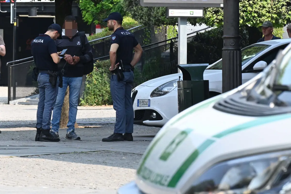 I controlli in stazione della Polizia