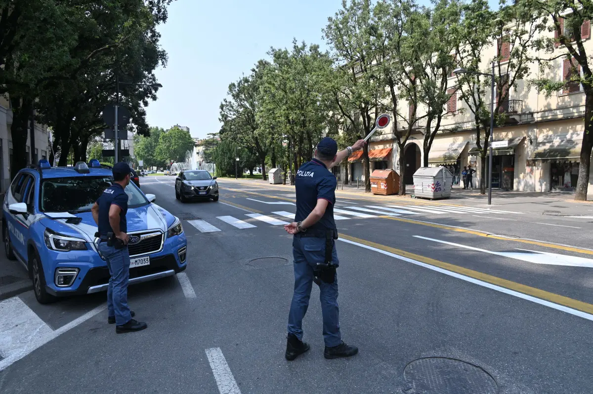 I controlli in stazione della Polizia