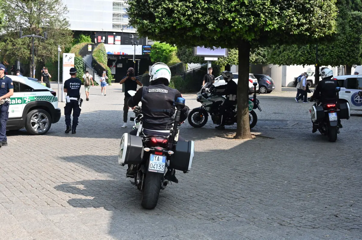 I controlli in stazione della Polizia