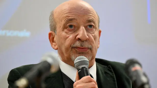 Il presidente dell'Associazione Nazionale Partigiani d'Italia (Anpi), Gianfranco Pagliarulo, durante un incontro organizzato presso il dipartimento di Giurisprudenza dell'universita' Roma Tre dal Comitato Liberiamo Ilaria Salis e dall'Anpi nazionale, Roma, 05 marzo 2024. ANSA/ETTORE FERRARI