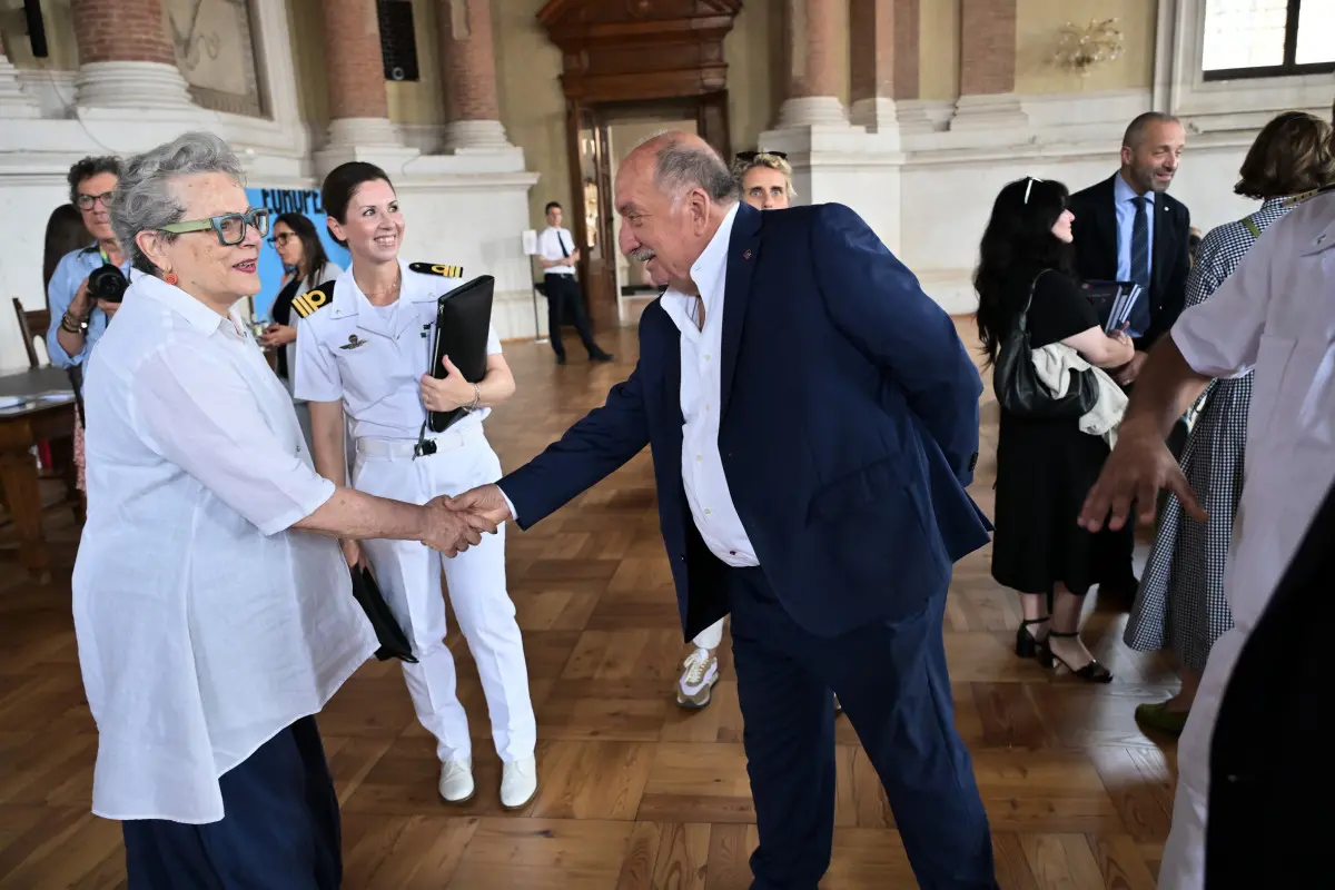 Mille Miglia 2025, la presentazione al salone Vanvitelliano