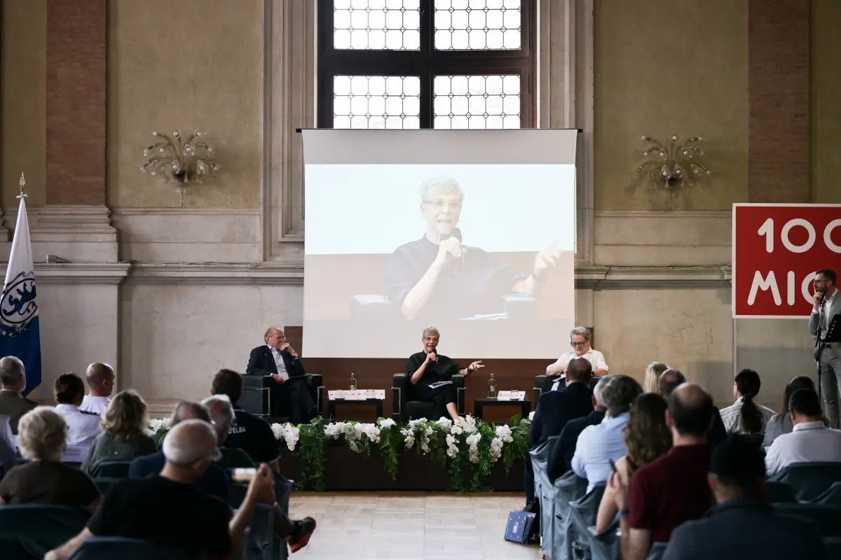 Mille Miglia 2025, la presentazione al salone Vanvitelliano