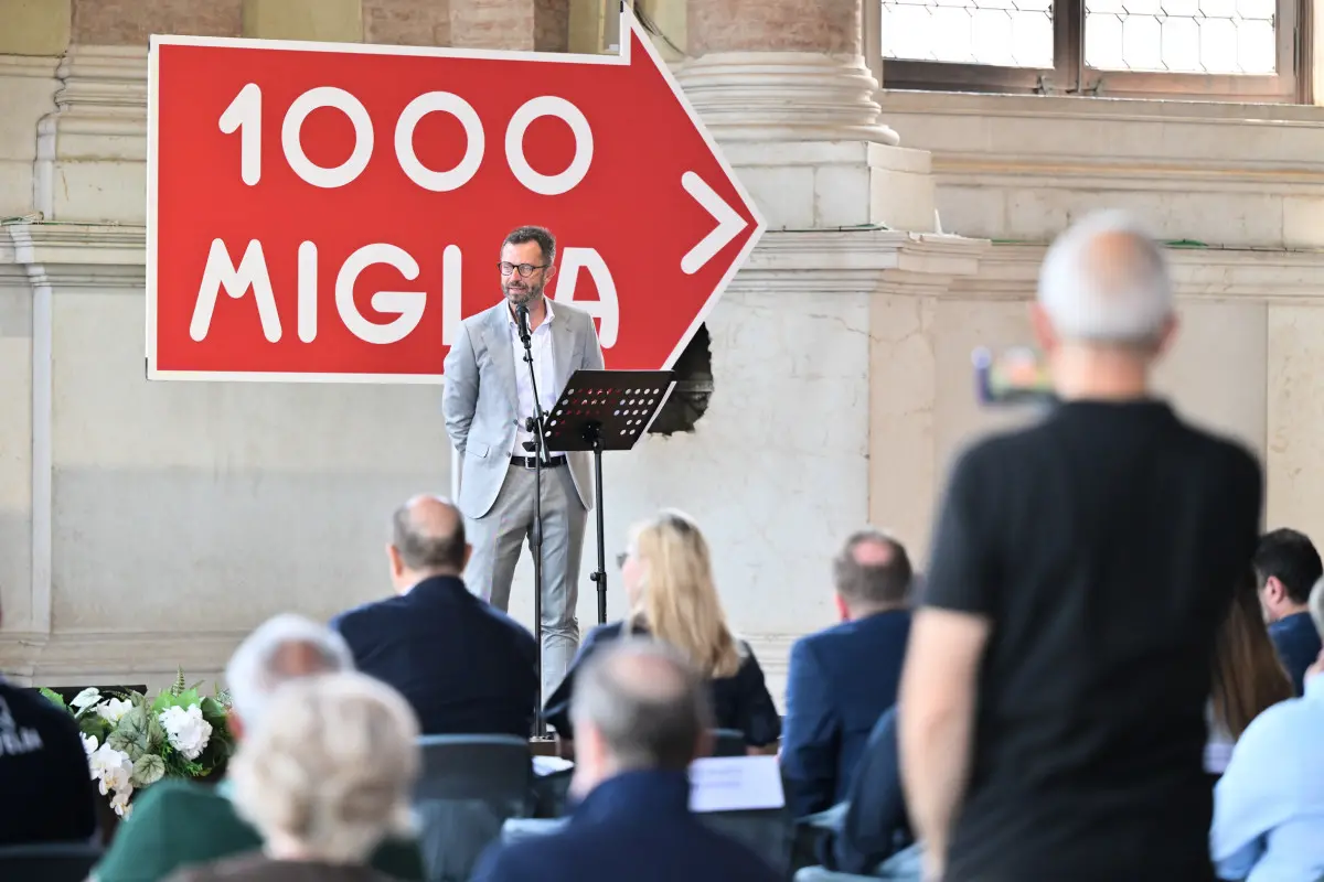 Mille Miglia 2025, la presentazione al salone Vanvitelliano