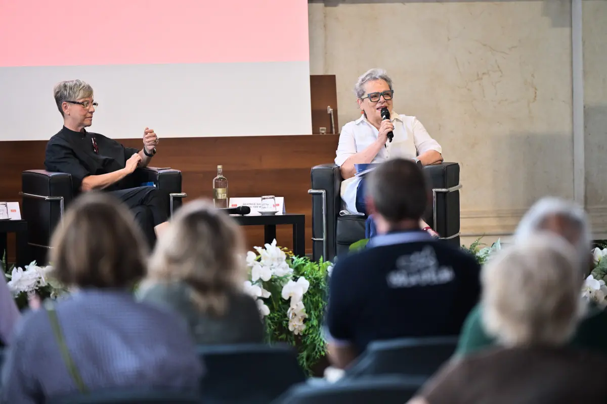 Mille Miglia 2025, la presentazione al salone Vanvitelliano