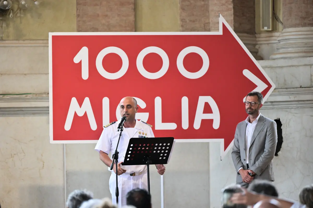 Mille Miglia 2025, la presentazione al salone Vanvitelliano