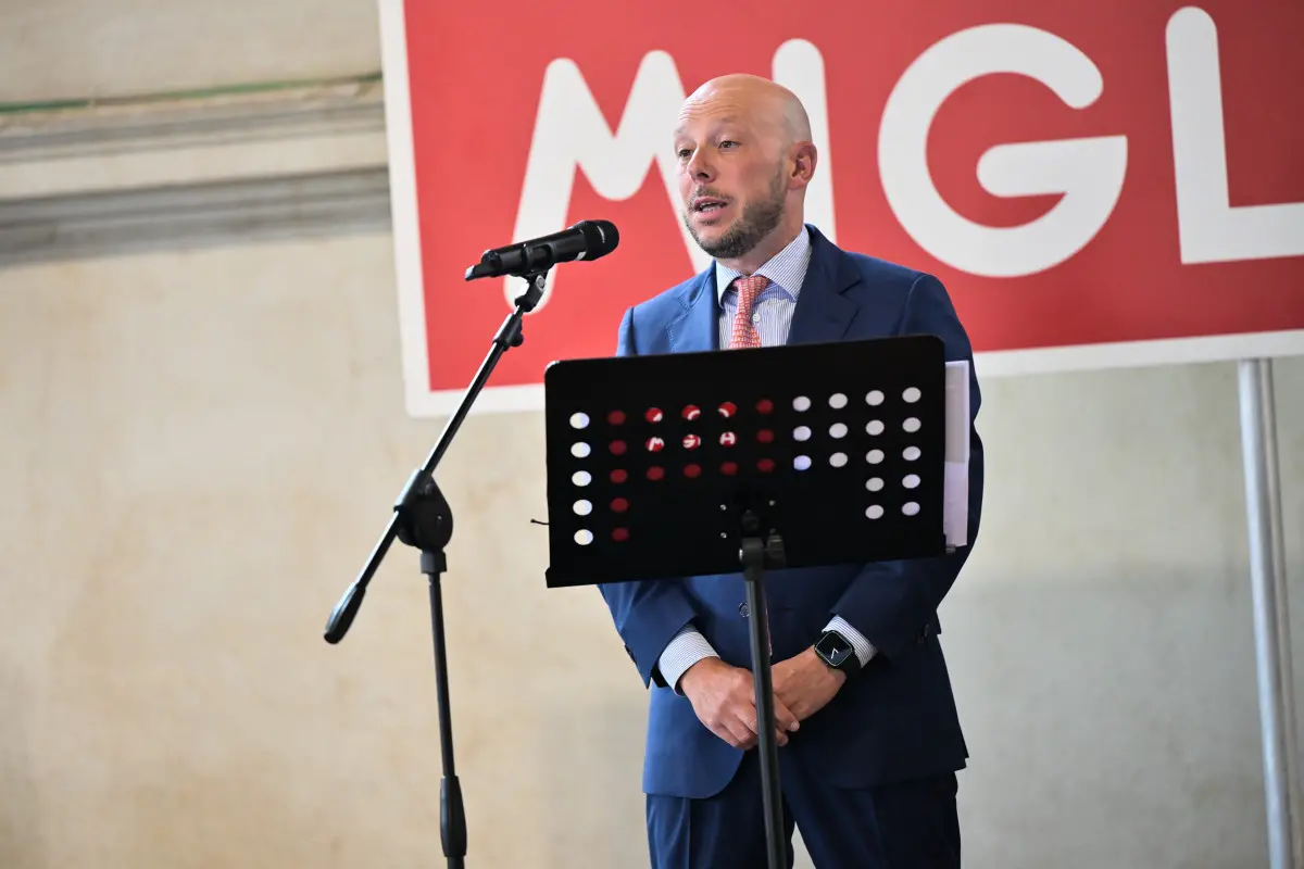 Mille Miglia 2025, la presentazione al salone Vanvitelliano