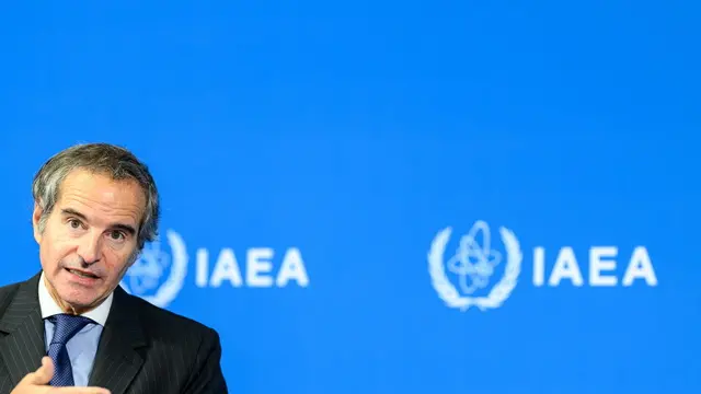 epa12166117 Director General of the International Atomic Energy Agency (IAEA) Rafael Mariano Grossi speaks during a press conference at an IAEA Board of Governors meeting at the IAEA headquarters of the United Nations in Vienna, Austria, 09 June 2025. EPA/MAX SLOVENCIK