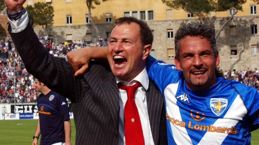 Gianni De Biasi e Roberto Baggio - © www.giornaledibrescia.it