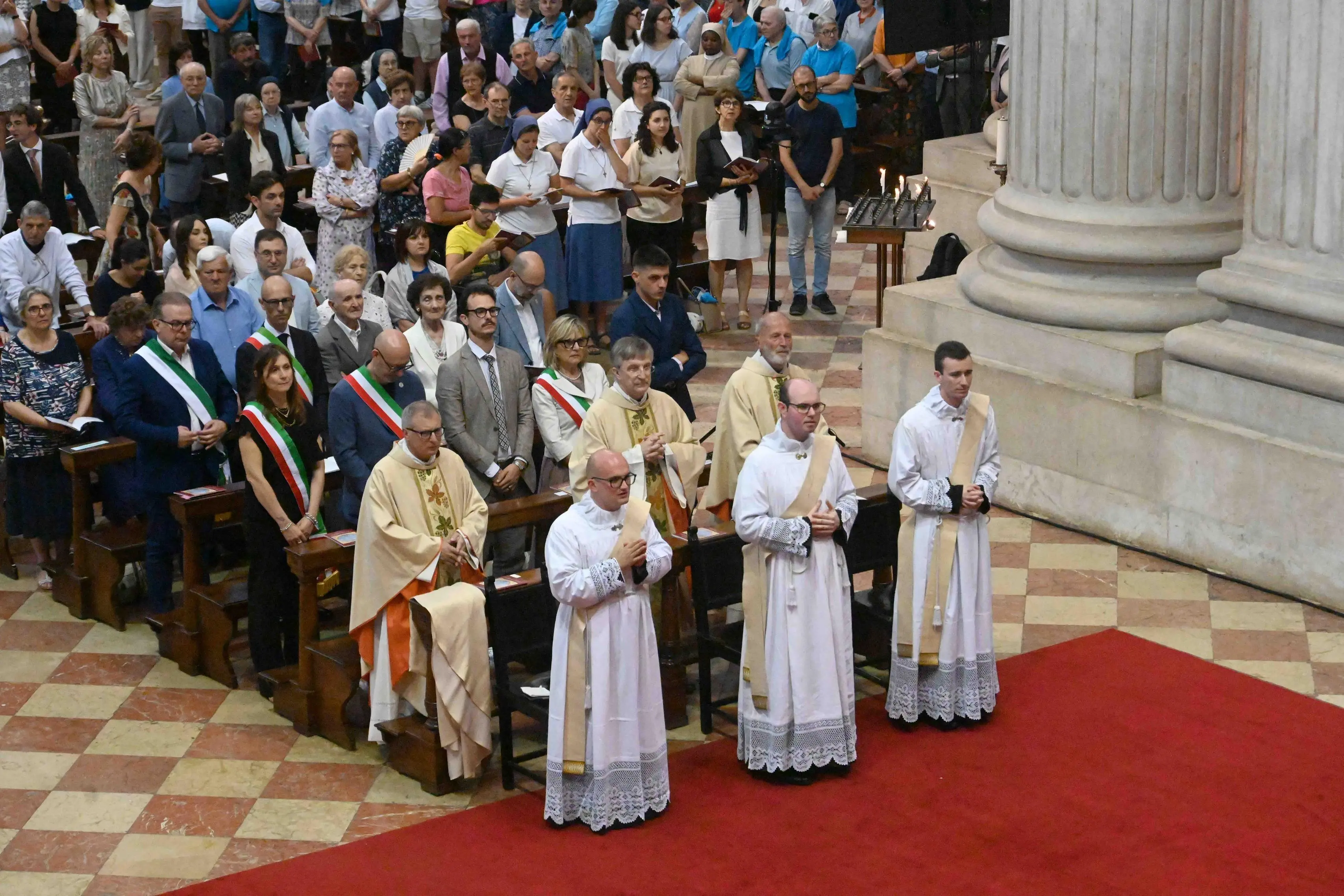 In Cattedrale l'ordinazione di tre nuovi sacerdoti