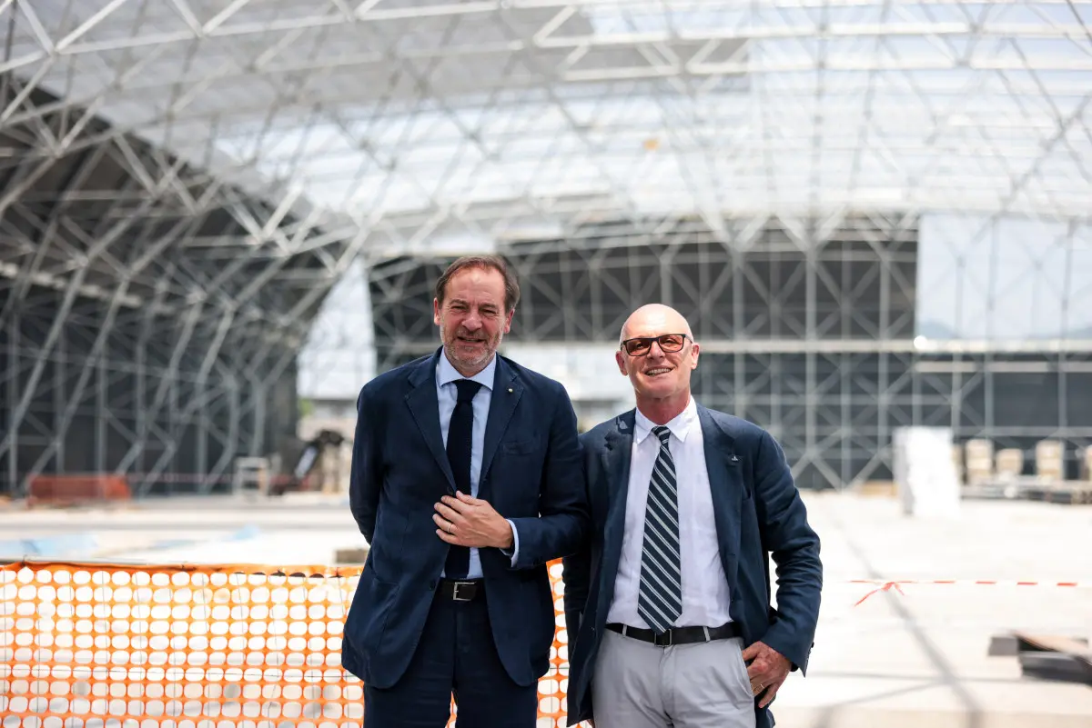 Atletica, la visita di Mei nel cantiere dell'impianto indoor