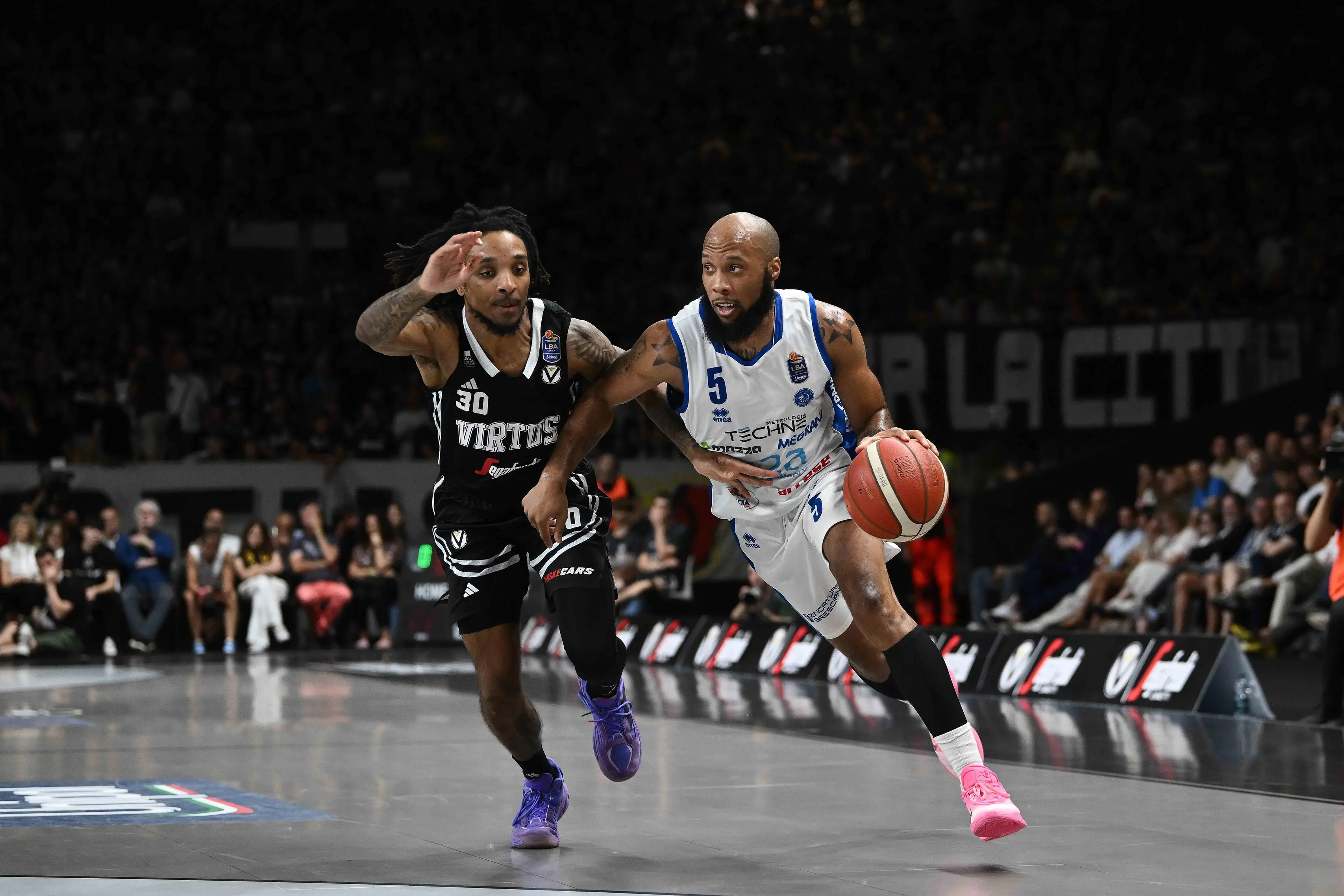 Chris Dowe
Segafredo Virtus Bologna - Germani Brescia
LBA Legabasket Serie A Unipol 2024-2025
Playoff - Finale - Gara 2
Bologna, 14/06/2025
Foto: Massimo Ceretti/ Ciamillo-Castoria