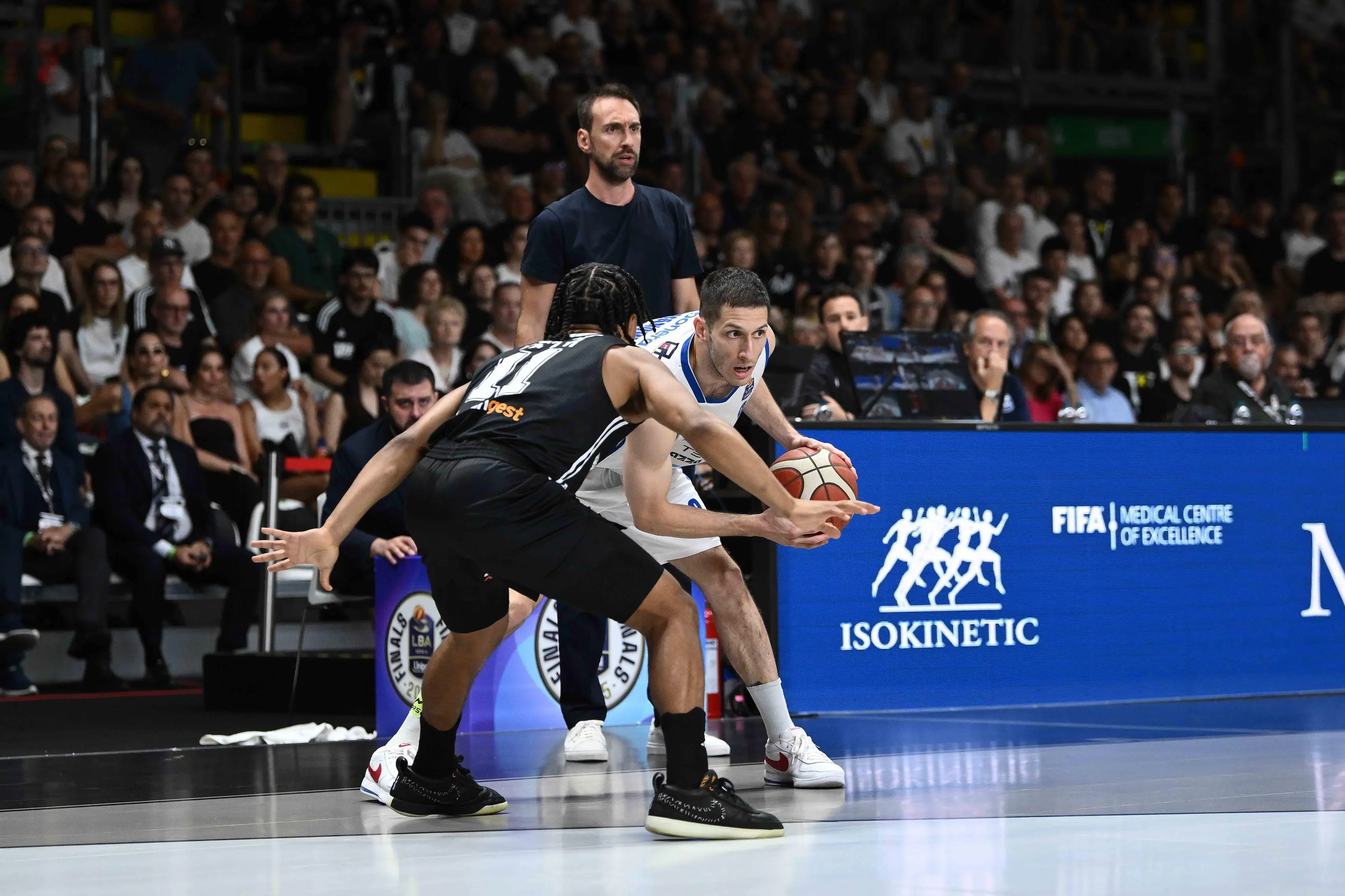 Nikola Ivanovic
Segafredo Virtus Bologna - Germani Brescia
LBA Legabasket Serie A Unipol 2024-2025
Playoff - Finale - Gara 2
Bologna, 14/06/2025
Foto: Massimo Ceretti/ Ciamillo-Castoria
