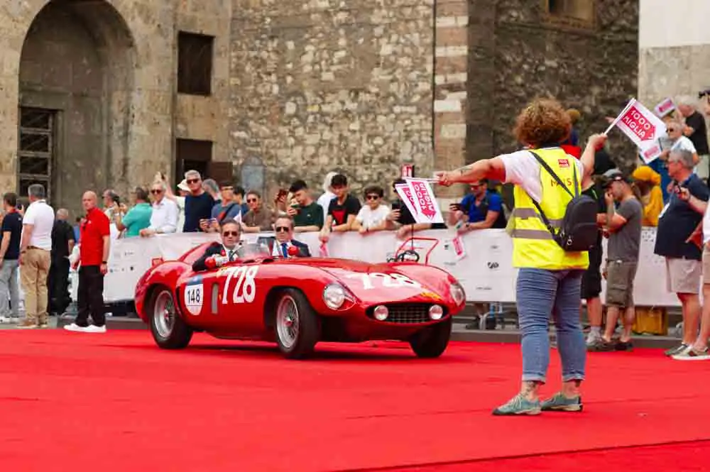 Mille Miglia 2025, la prima giornata di punzonature/2