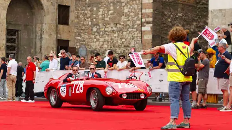 Mille Miglia 2025, la prima giornata di punzonature/2