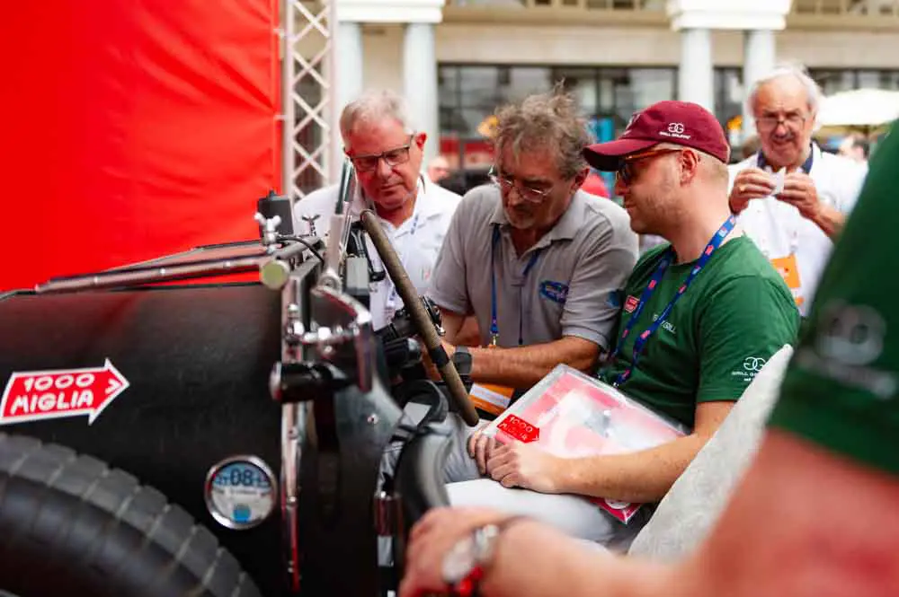 Mille Miglia 2025, la prima giornata di punzonature/3