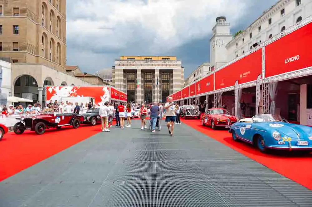 Mille Miglia 2025, la prima giornata di punzonature/3