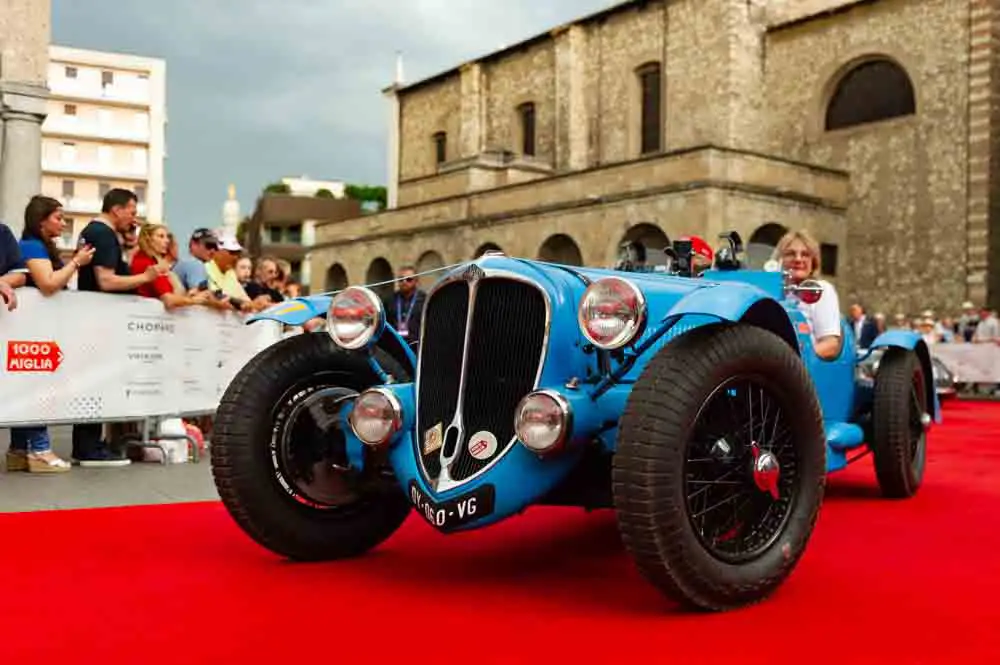 Mille Miglia 2025, la prima giornata di punzonature/3