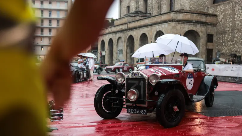 Mille Miglia 2025, la prima giornata di punzonature/5
