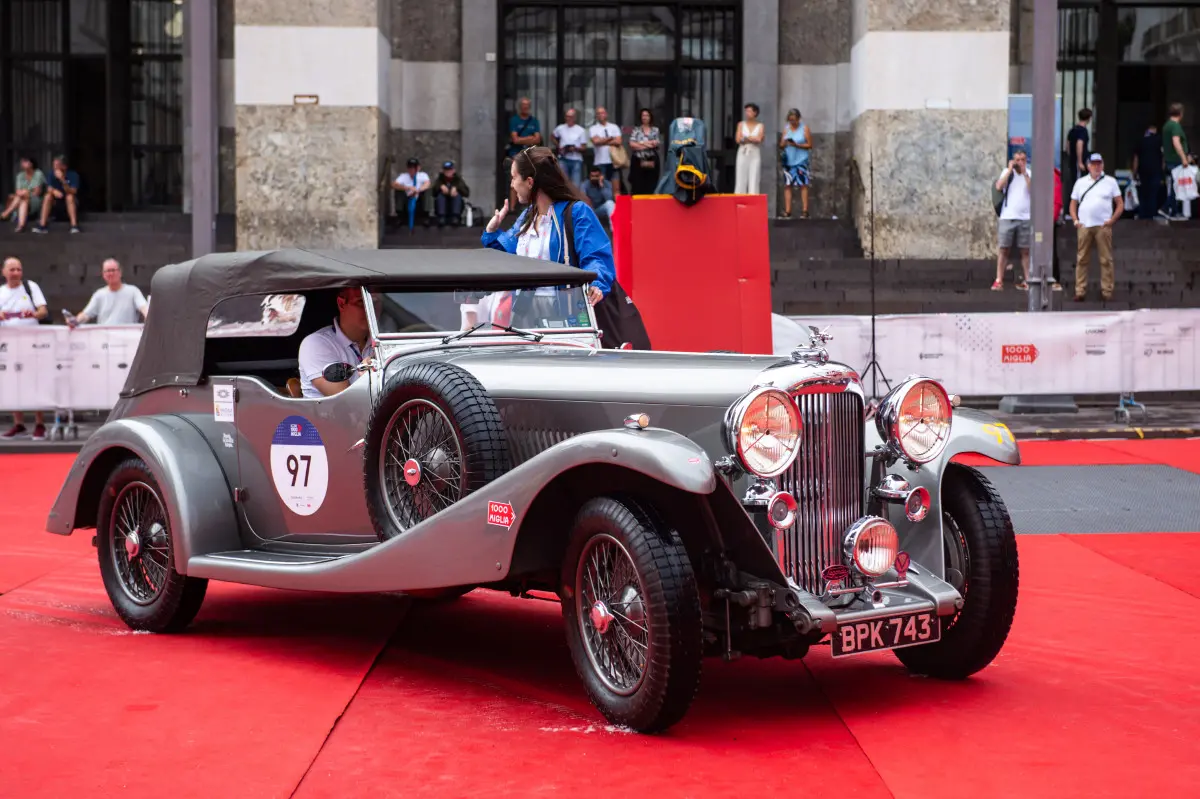 Mille Miglia 2025, la prima giornata di punzonature/6