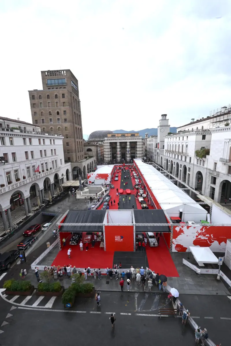Mille Miglia 2025, la prima giornata di punzonature/7